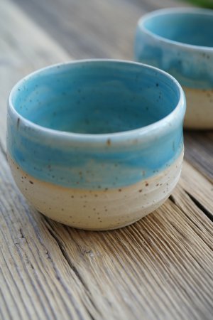 handgetöpferter Türkis beige natur Keramik Mocca Kaffee Becher