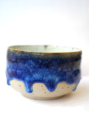 Handgetöpferte Matchaschale / Matcha Bowl – Keramik Chawan in Blau - tiefes Kristallblau – Handmade Pottery -